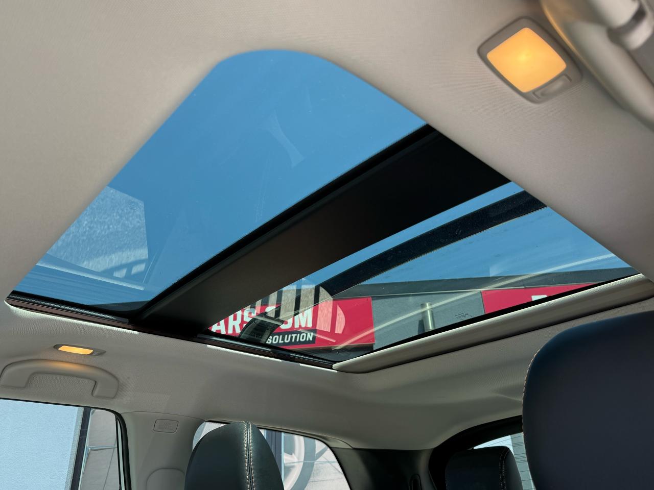 2020 Nissan Pathfinder SL PREMIUM | Navigation | Backup Camera | Sunroof - Photo #12