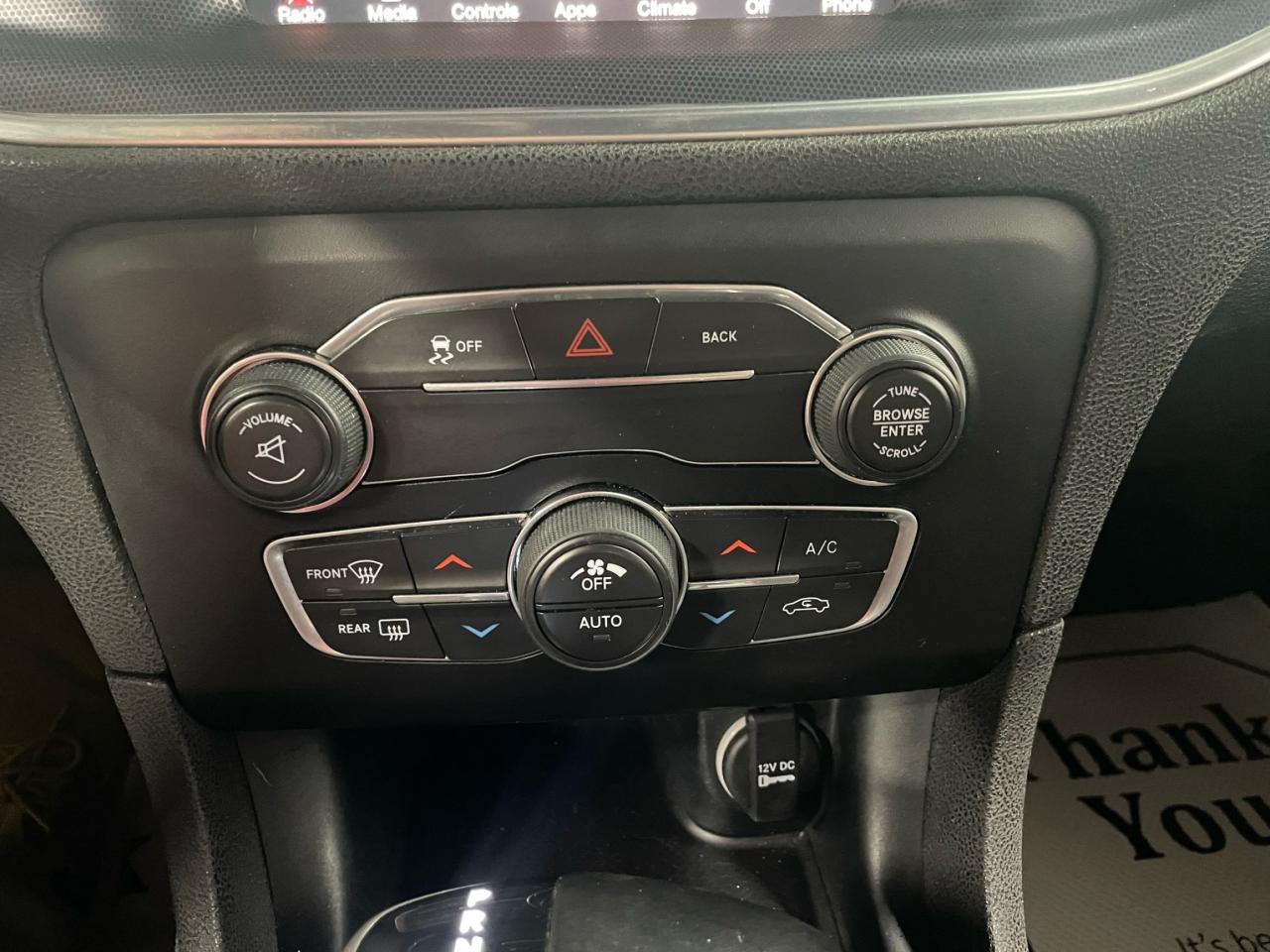 2015 Dodge Charger SXT