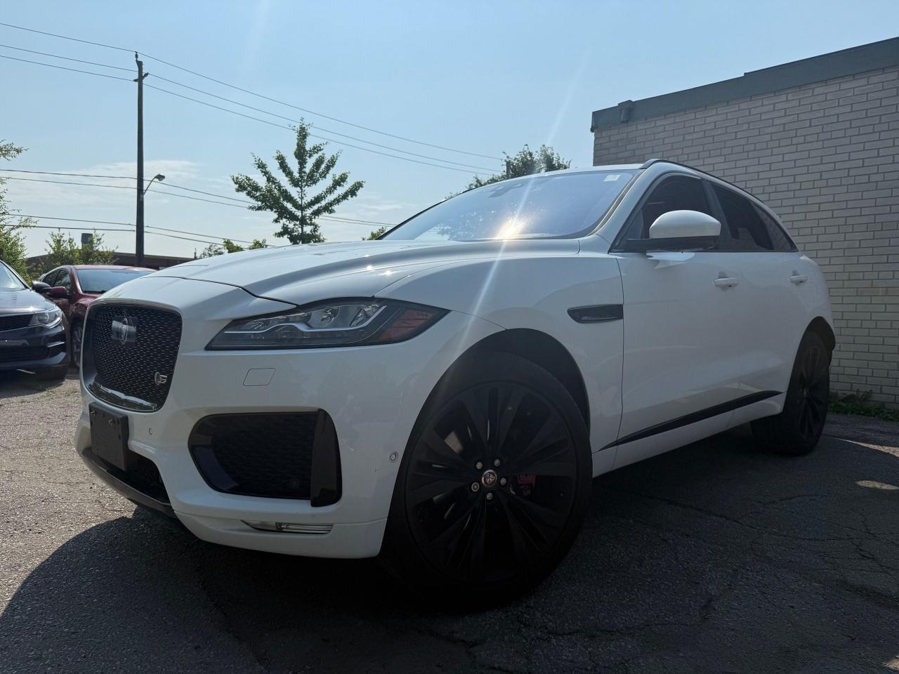 2018 Jaguar F-PACE S AWD *SAFETY INCL*1 YEAR WARR*FINANCING AVAIL* - Photo #2