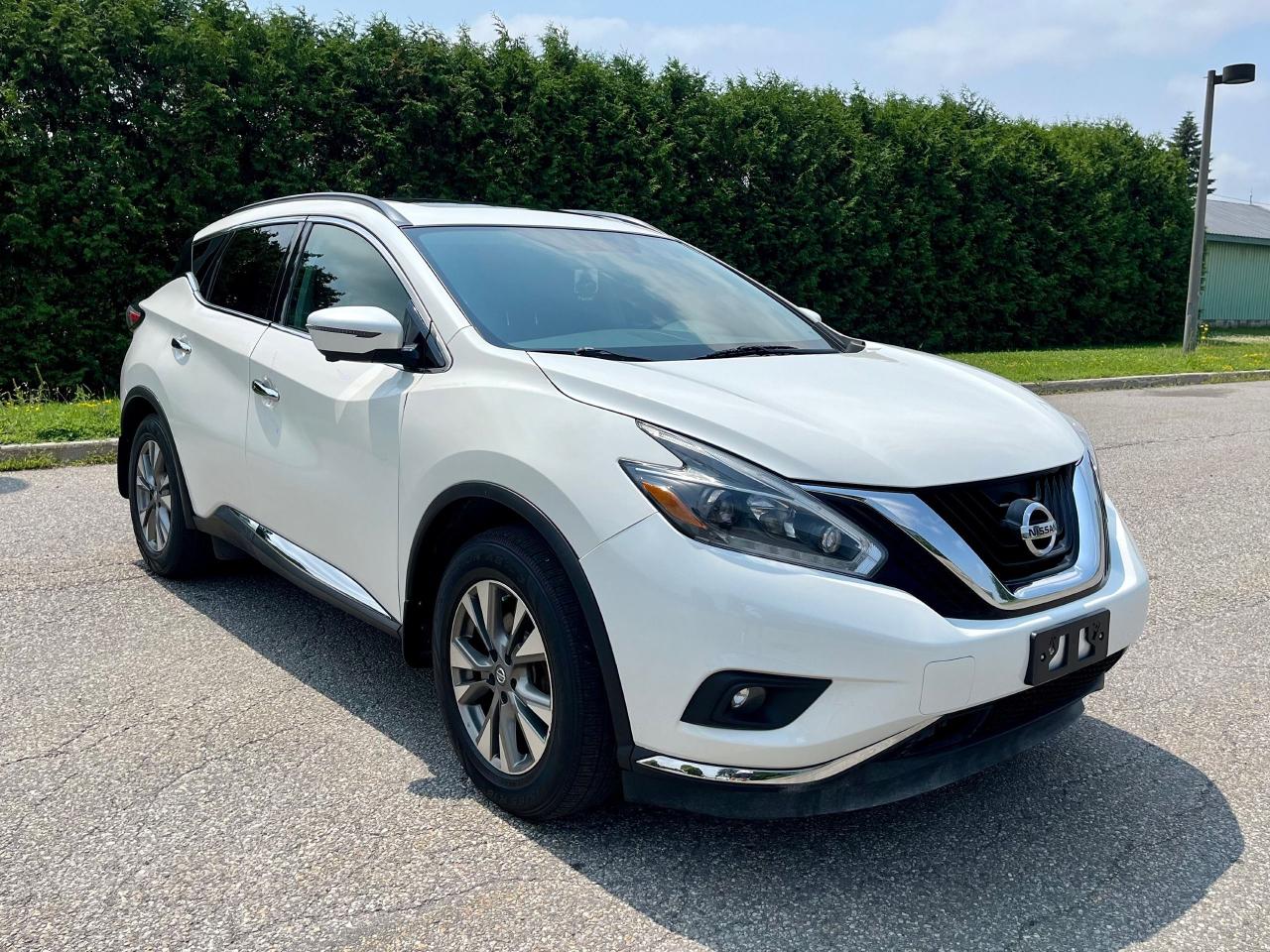 2018 Nissan Murano SV Photo2