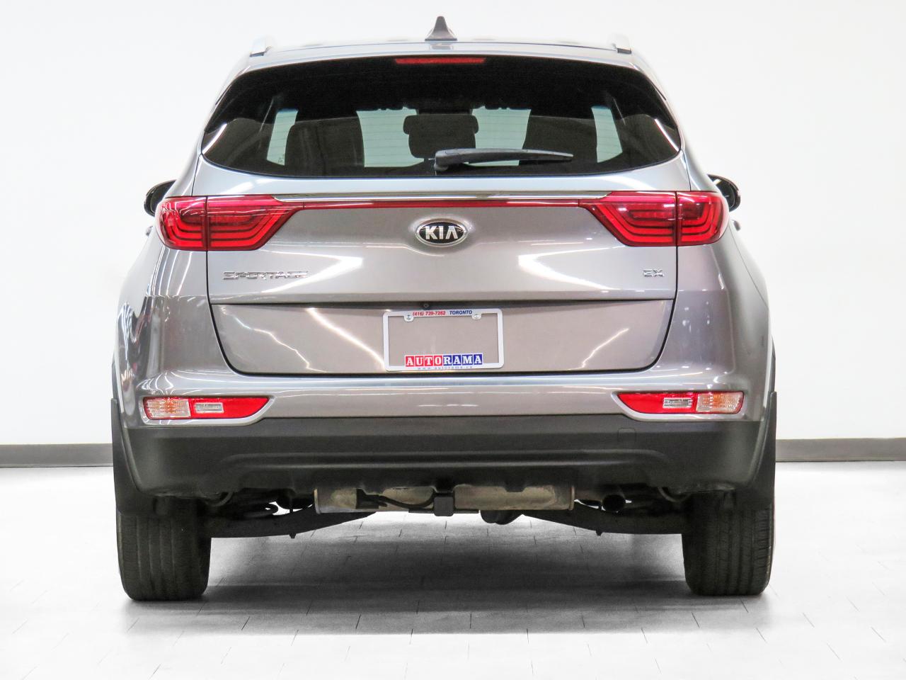 2017 Kia Sportage LX | FWD | Heated Seats | Bluetooth | AUX
