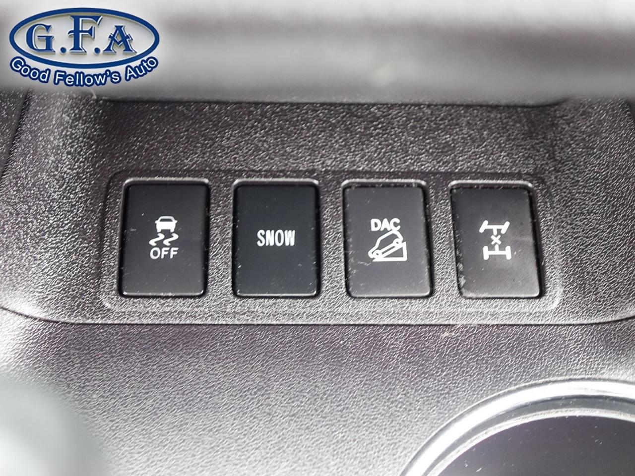 2016 Toyota Highlander LIMITED MODEL, SUNROOF, AWD, 7 PASSENGER, LEATHER Photo18