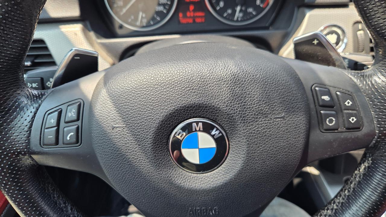 2013 BMW 3 Series 328i xDrive 3.0L Coupe M Pkg - Photo #16