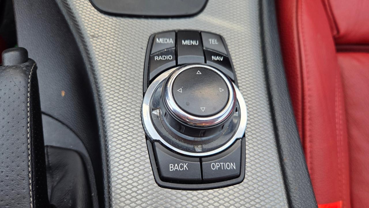 2013 BMW 3 Series 328i xDrive 3.0L Coupe M Pkg - Photo #18