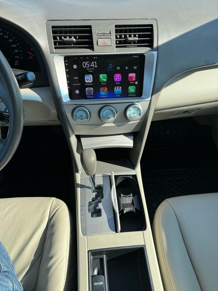 2009 Toyota Camry LE - Photo #17