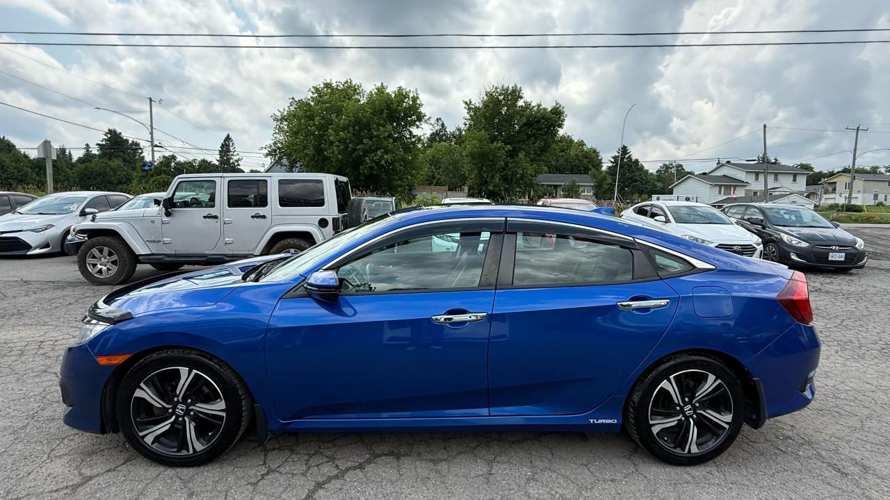 2018 Honda Civic Touring - Photo #2