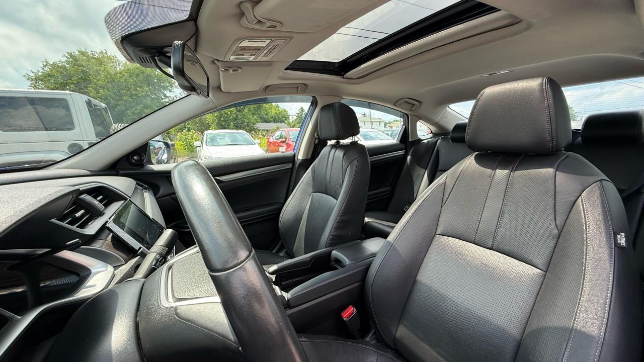 2018 Honda Civic Touring - Photo #9