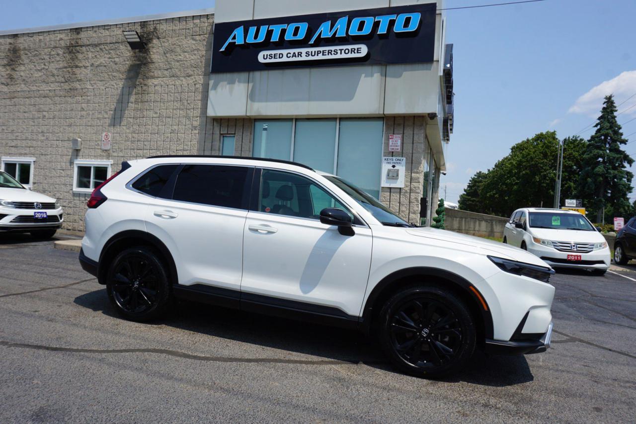 Used 2023 Honda CR-V Hybrid TOURING AWD CERTIFIED *1 OWNER* CAMERA NAV BLUETOOTH LEATHER HEATED SEATS SUNROOF CRUISE ALLOYS for sale in Burlington, ON