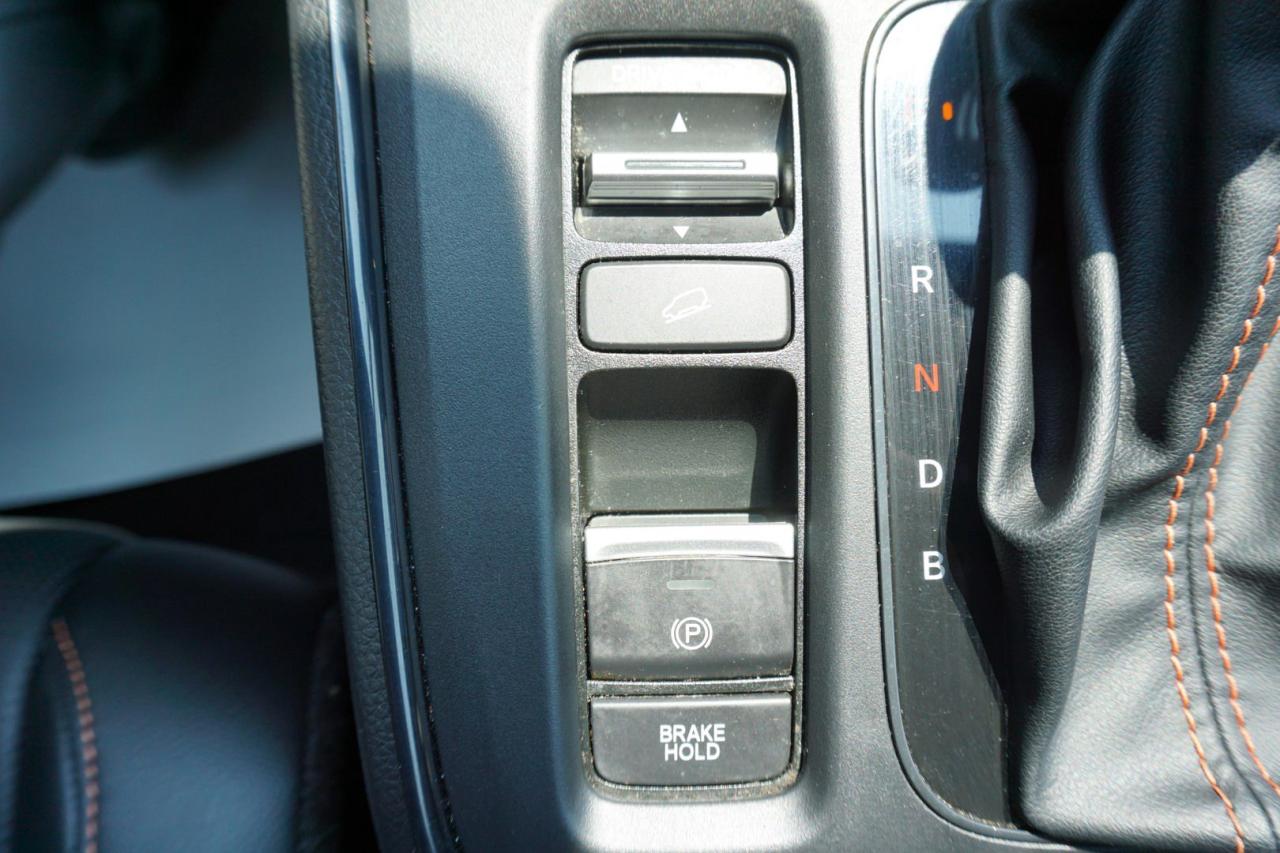 2023 Honda CR-V Hybrid TOURING AWD CERTIFIED *1 OWNER* CAMERA NAV BLUETOOTH LEATHER HEATED SEATS SUNROOF CRUISE ALLOYS - Photo #28