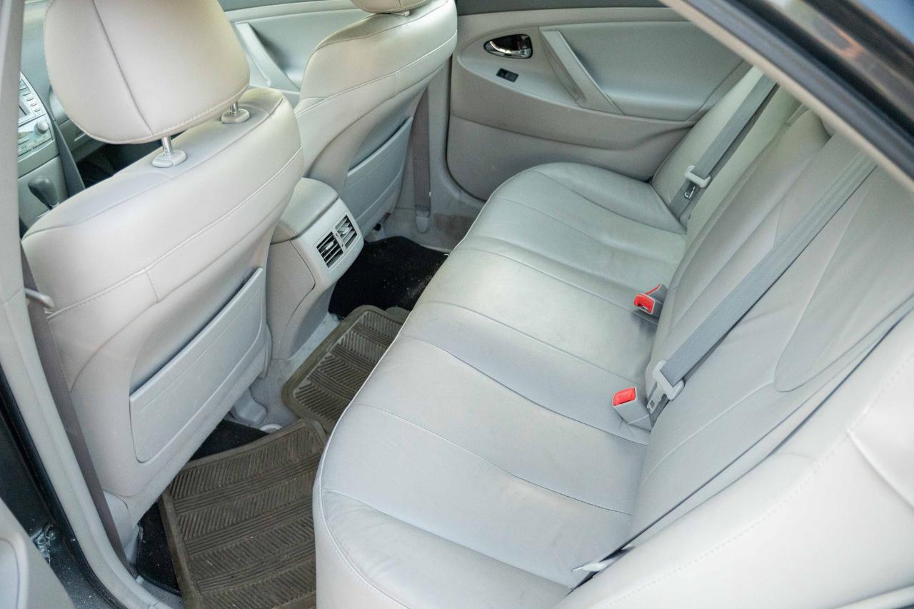 2009 Toyota Camry HYBRID Base - Photo #45