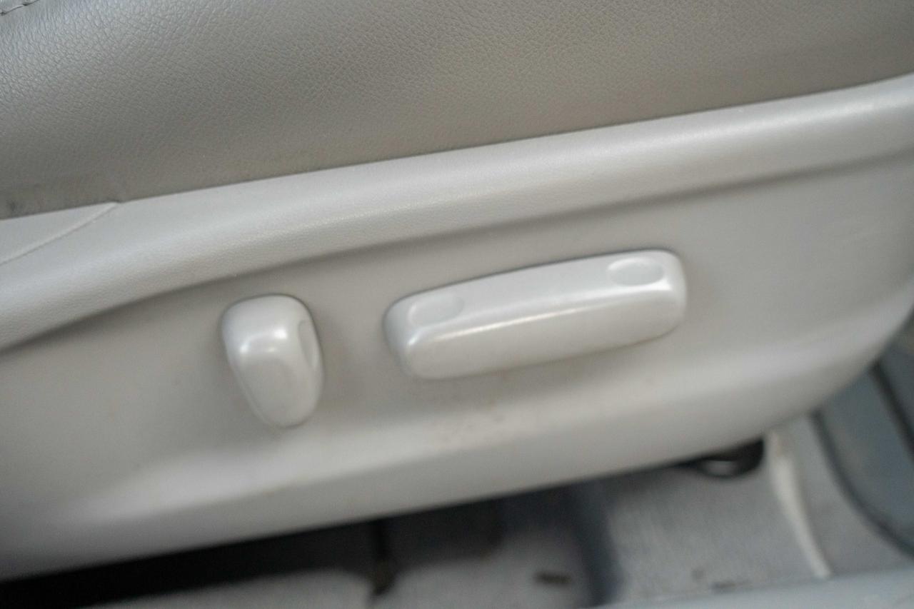 2009 Toyota Camry HYBRID Base - Photo #51