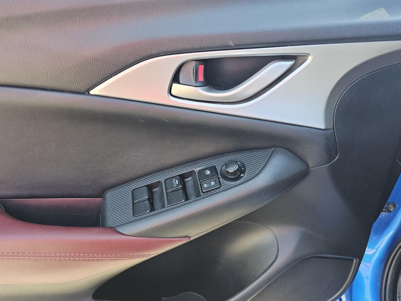 2016 Mazda CX-3 Touring FWD, 2.0L 4cyl. engine - Photo #10