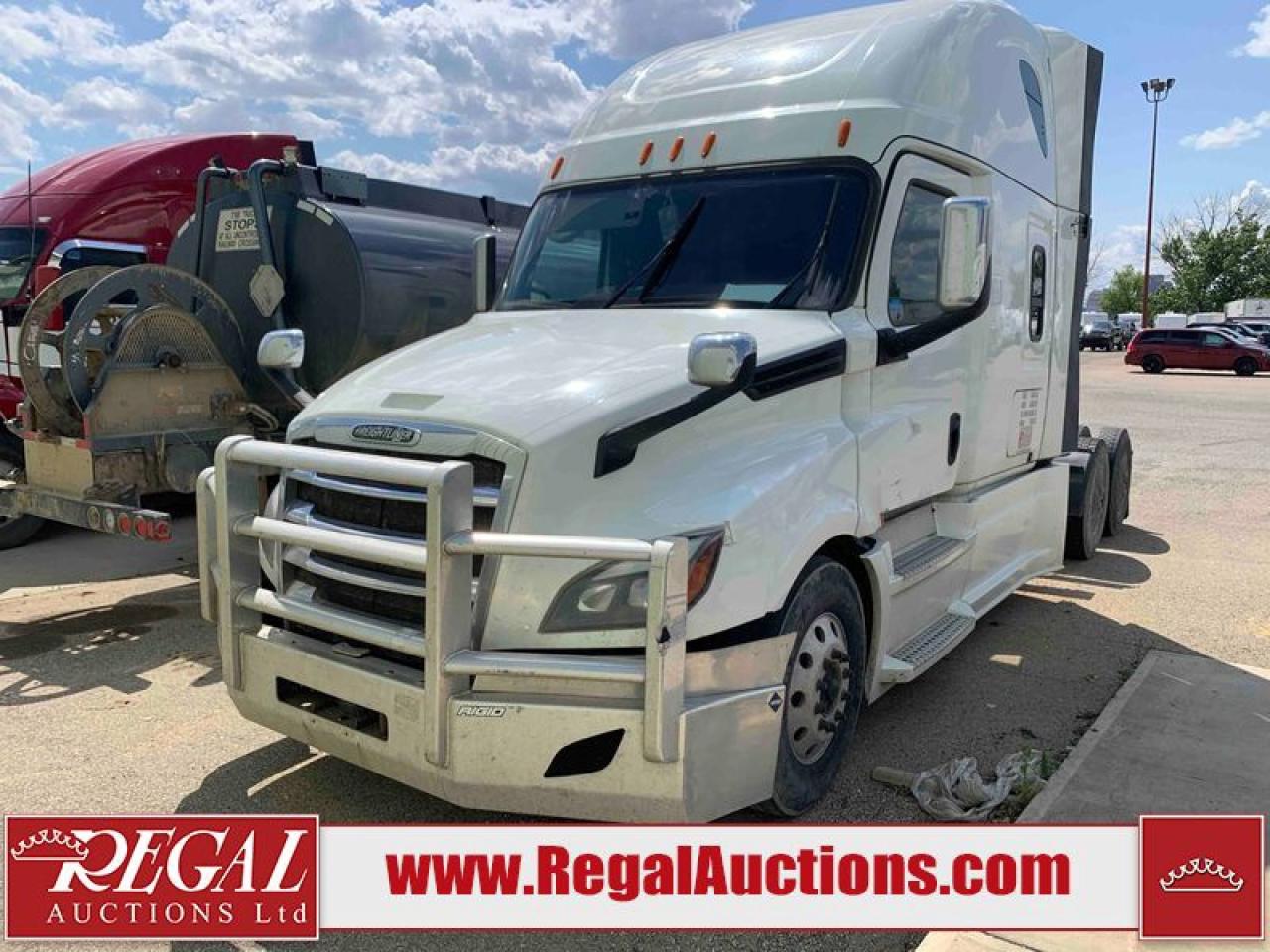 Used 2019 Freightliner CASCADIA T/A for sale in Calgary, AB