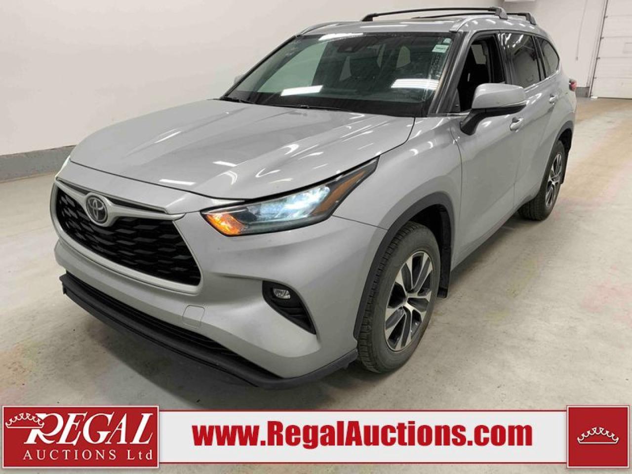 Used 2021 Toyota Highlander XLE for sale in Calgary, AB