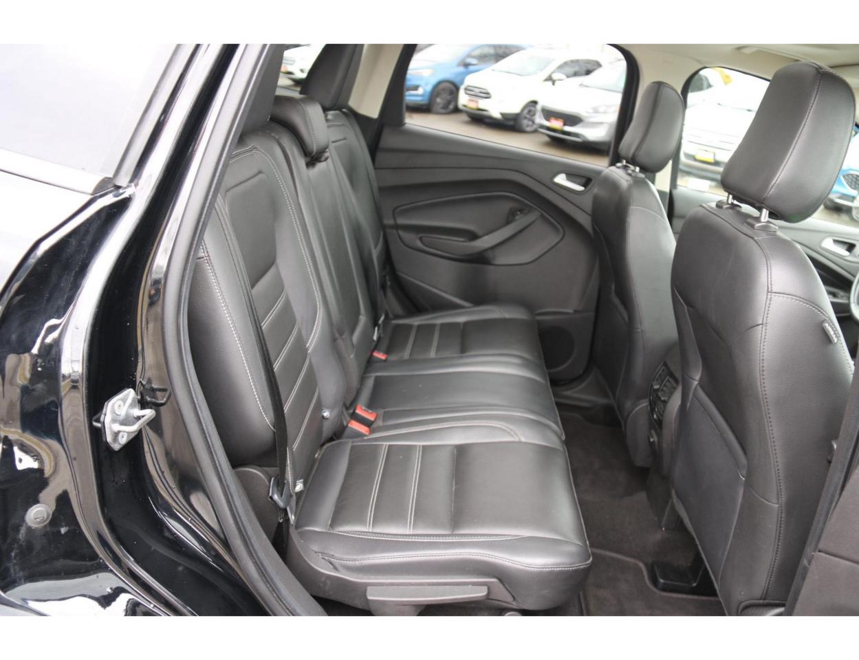 2018 Ford Escape SEL 4WD - Photo #16