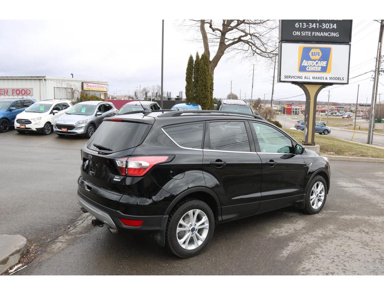 2018 Ford Escape SEL 4WD Photo
