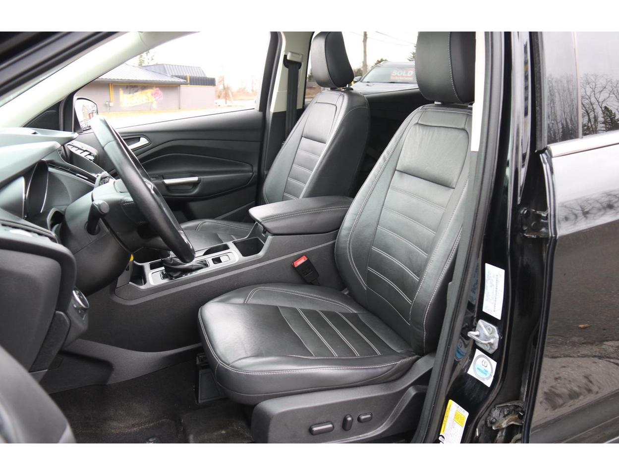 2018 Ford Escape SEL 4WD Photo