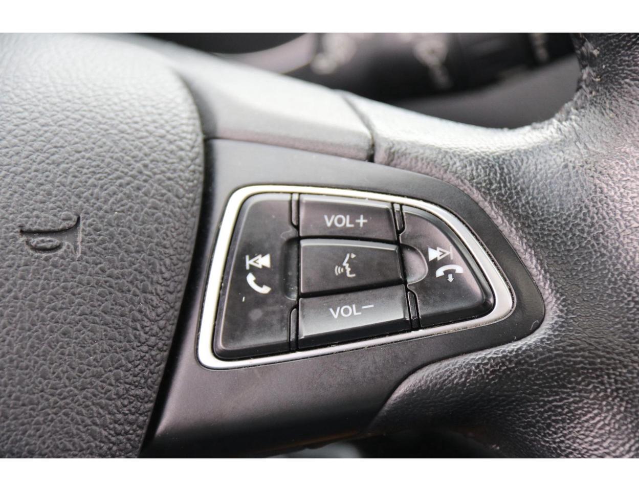 2018 Ford Escape SEL 4WD Photo