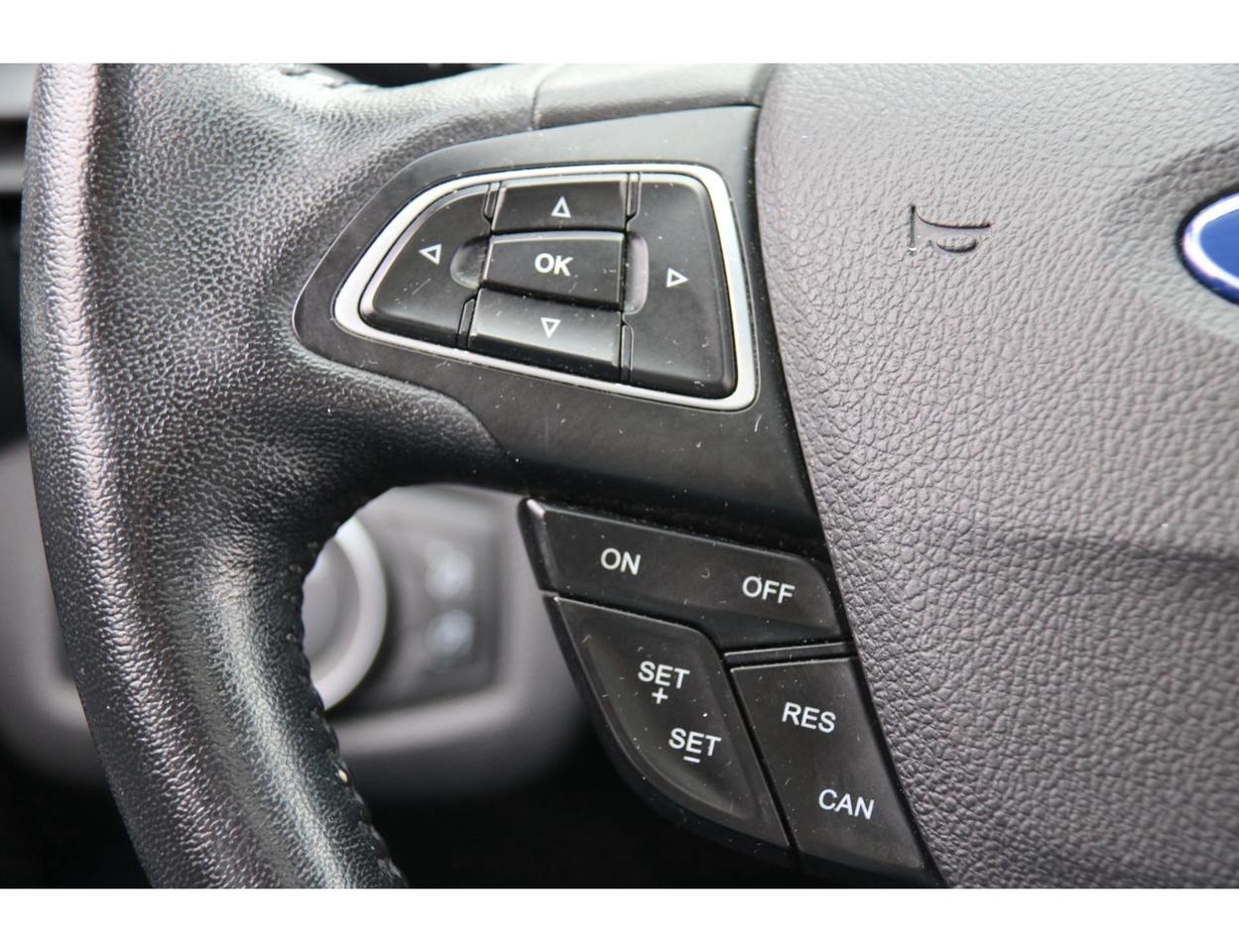 2018 Ford Escape SEL 4WD Photo