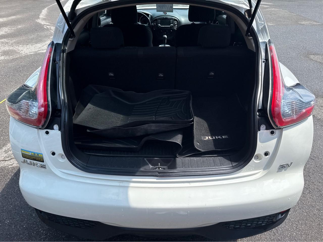2016 Nissan Juke Base/Nismo - Photo #11