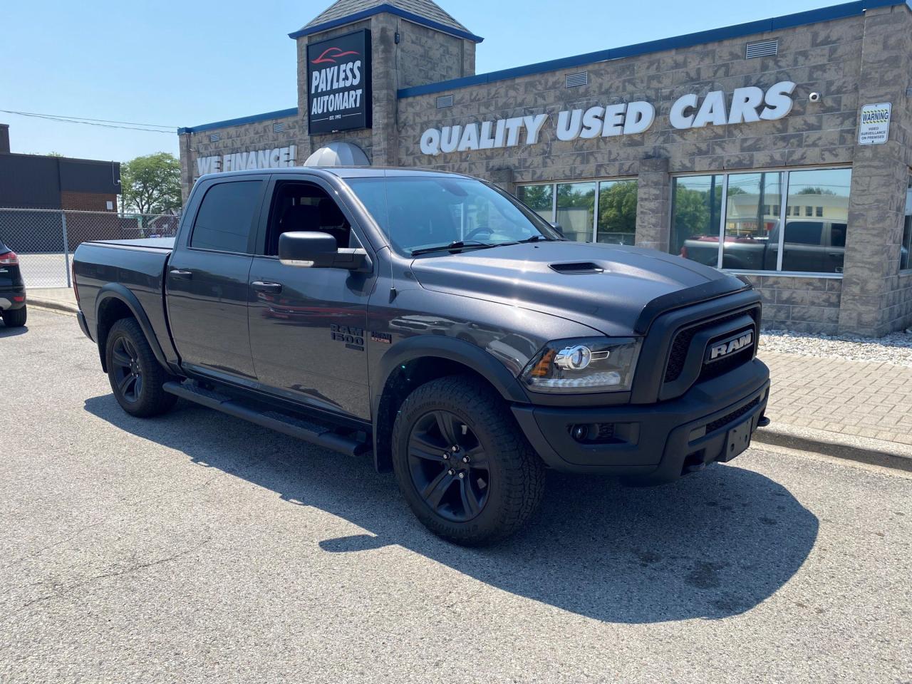 Used 2021 RAM 1500 Classic SLT for sale in Sarnia, ON