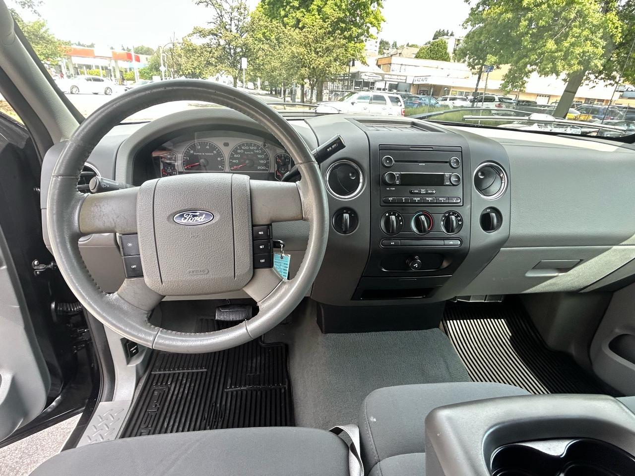 2007 Ford F-150 XLT - Photo #12