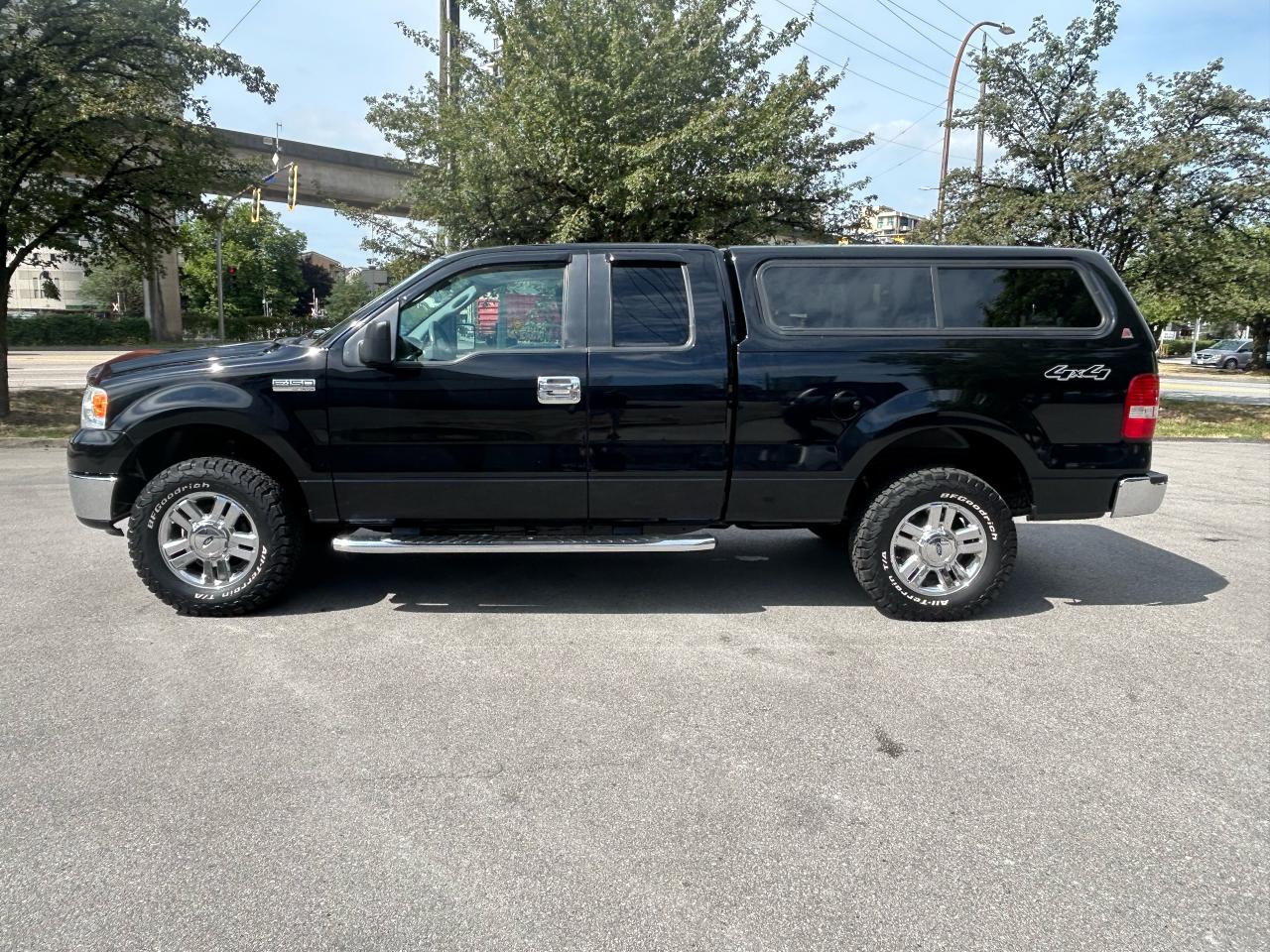 2007 Ford F-150 XLT - Photo #2