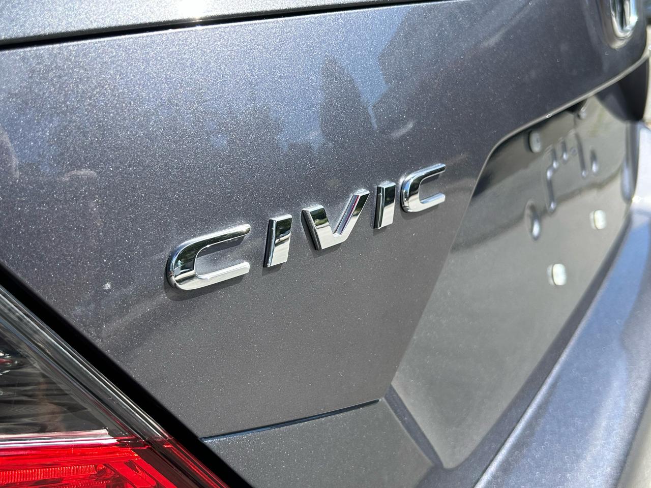 2016 Honda Civic Touring - Photo #13