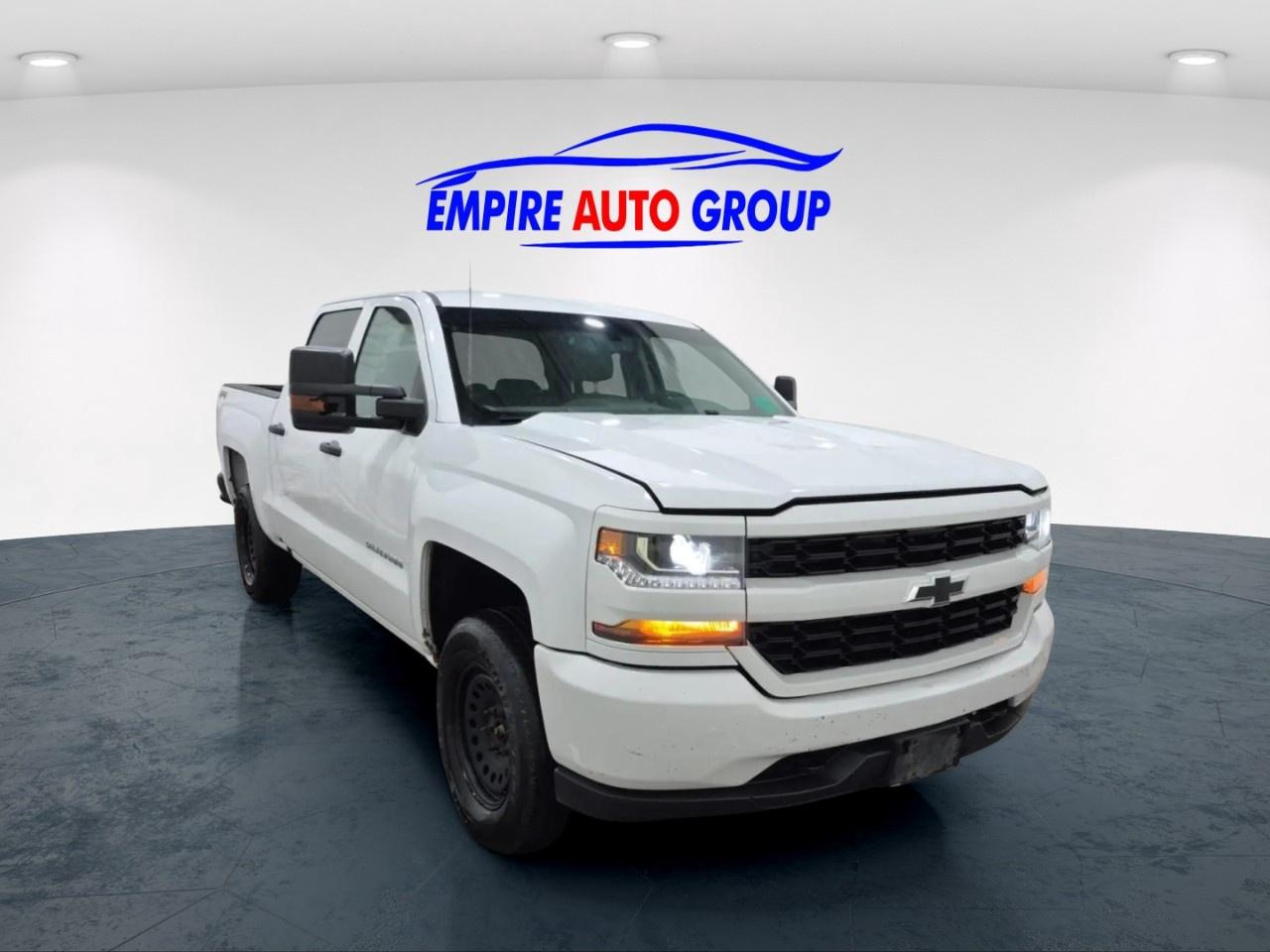 Used 2018 Chevrolet Silverado CUSTOM CREW CAB STD for sale in London, ON