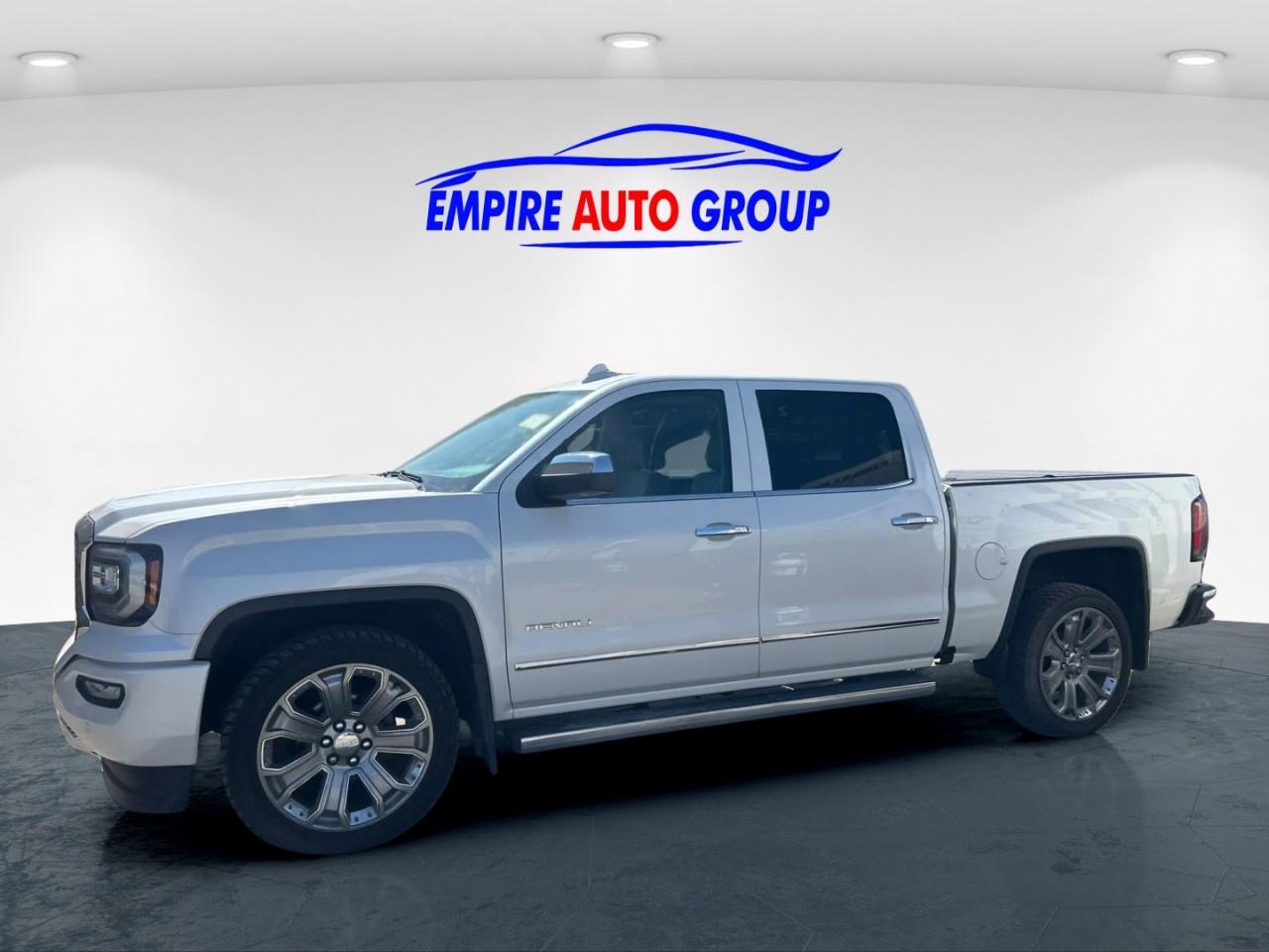 2017 GMC Sierra DENALI CREW CAB SHOR Photo