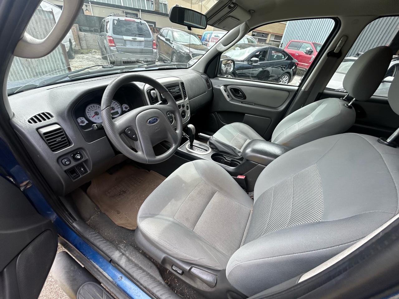 2007 Ford Escape XLT - Photo #6