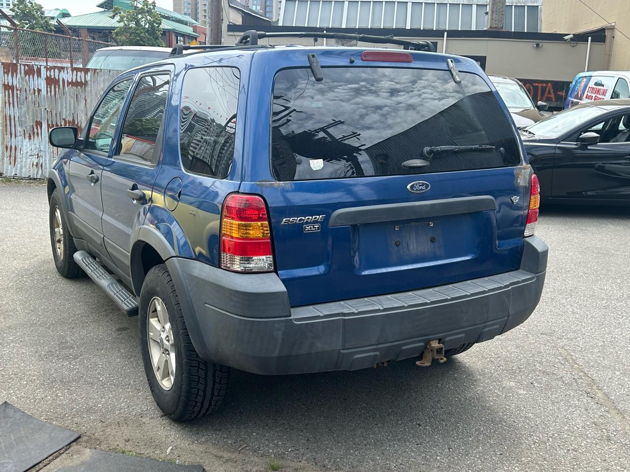 2007 Ford Escape XLT - Photo #5