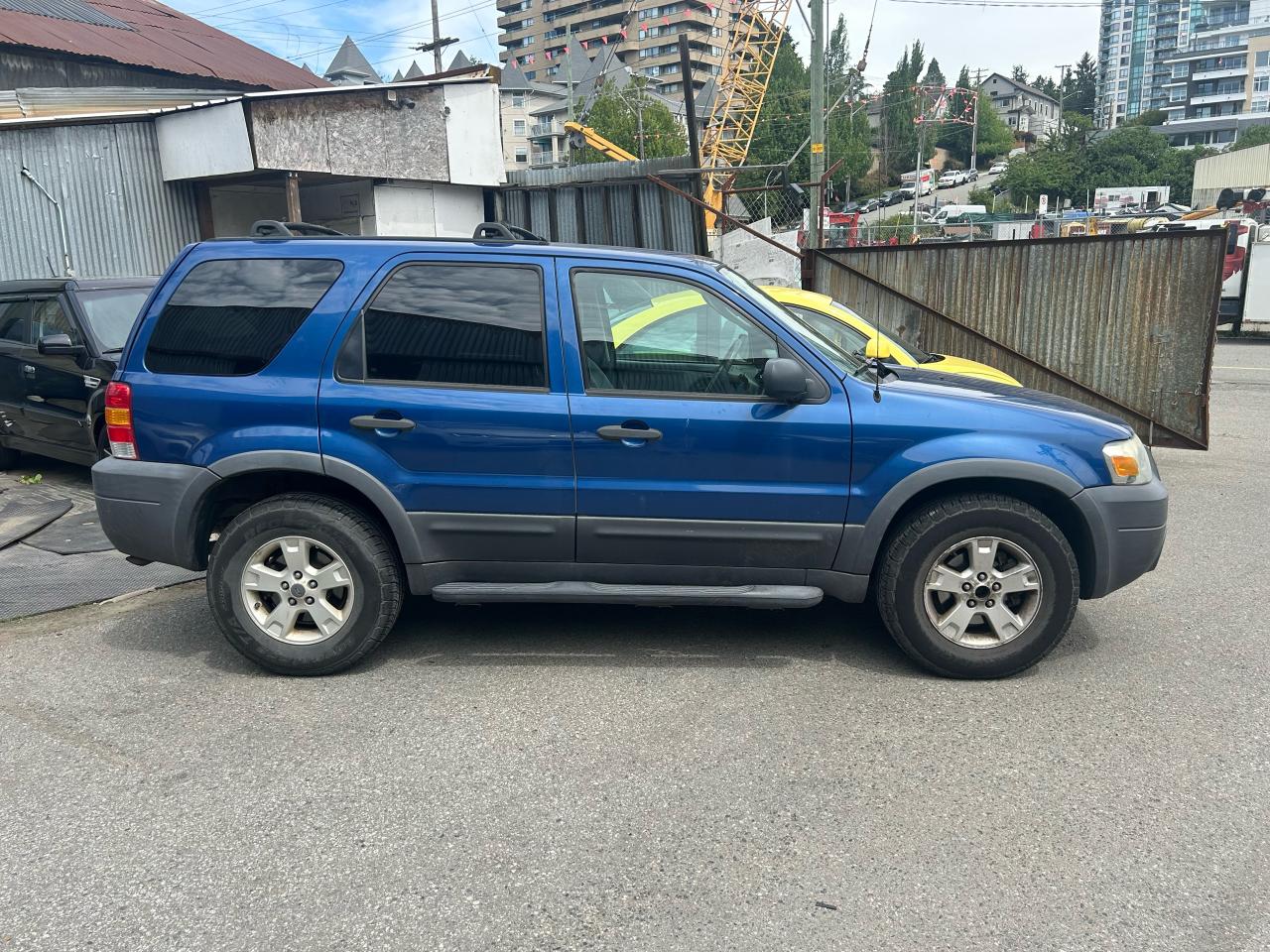 2007 Ford Escape XLT - Photo #3