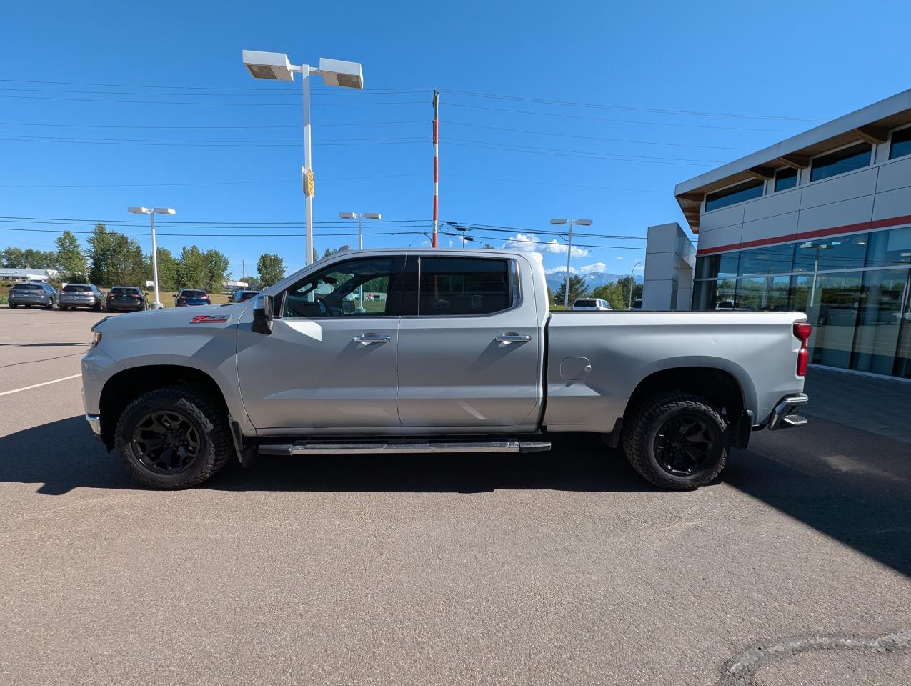 2019 Chevrolet Silverado 1500 LTZ Photo3