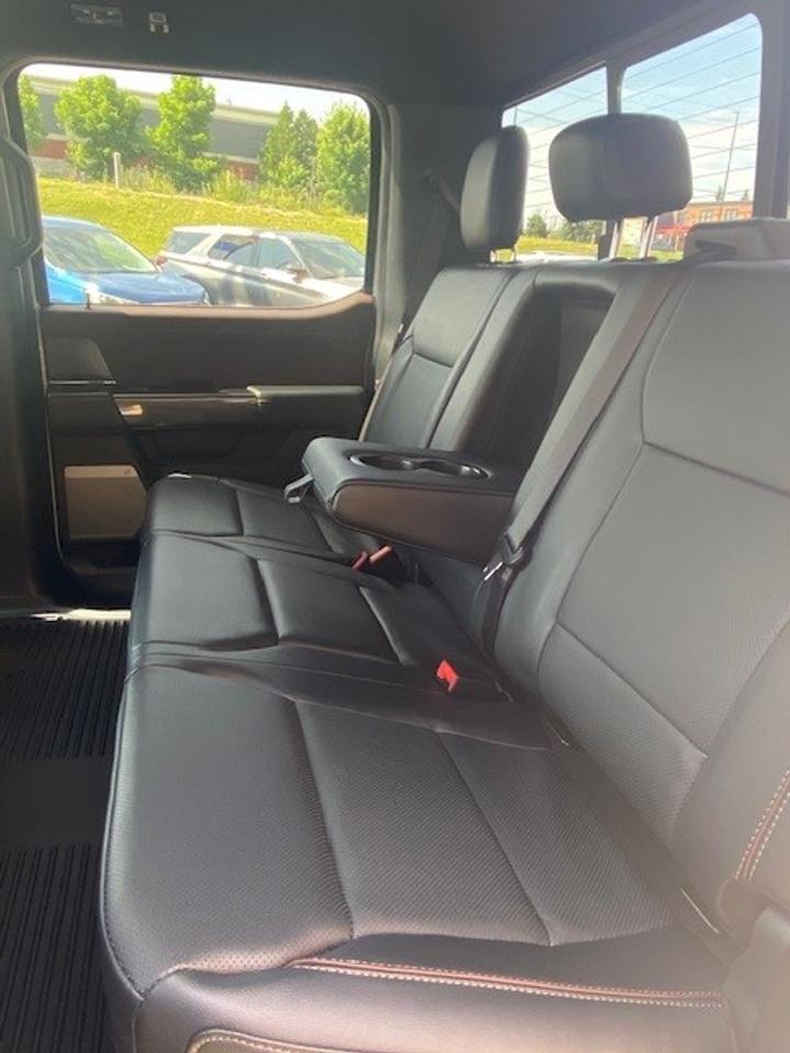 2023 Ford F-150 Lariat 4WD SuperCrew 6.5' Box Photo