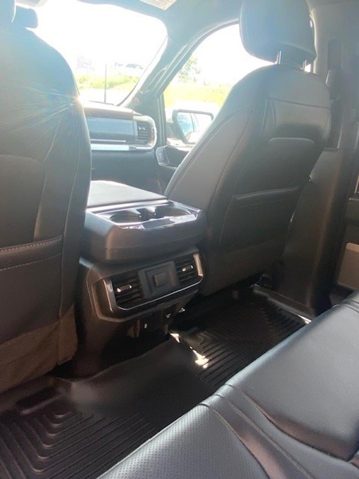 2023 Ford F-150 Lariat Photo