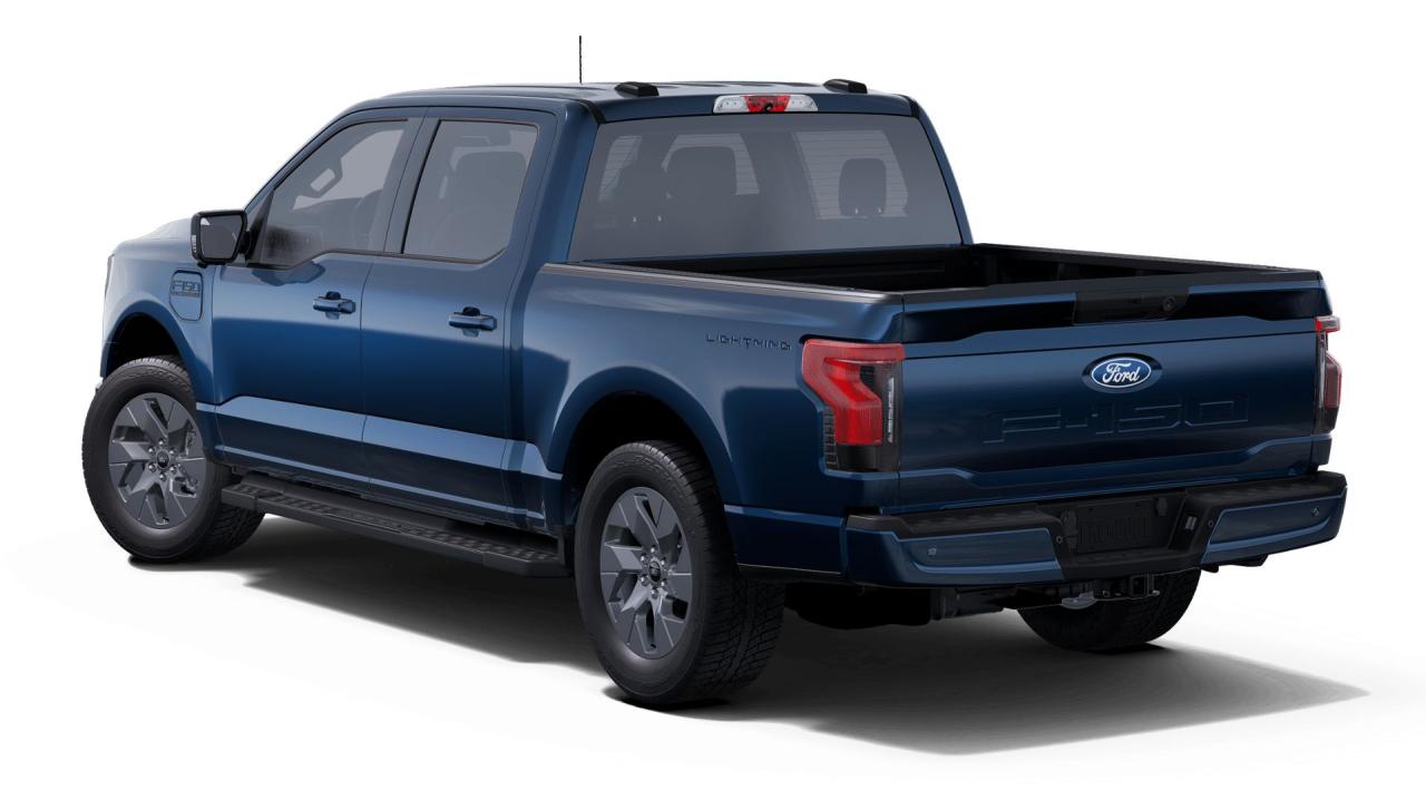 2025 Ford F-150 Lightning Flash Photo
