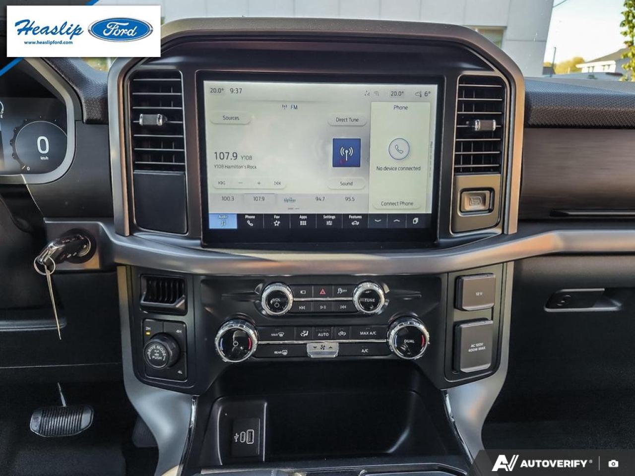 2025 Ford F-150 XLT Photo5