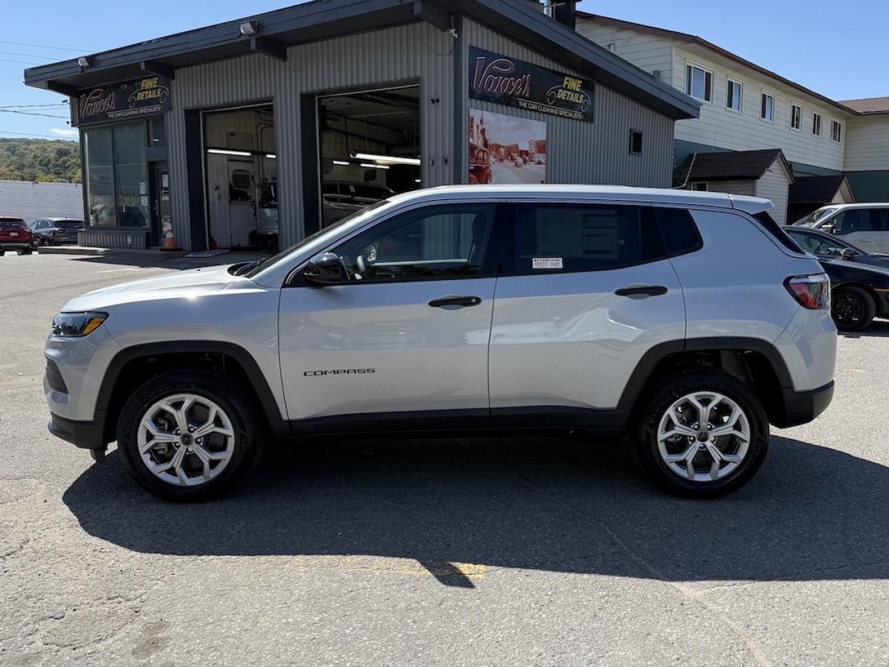 2025 Jeep Compass sport 4x4 Photo3