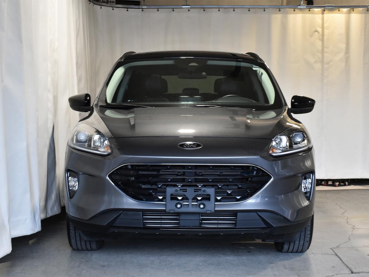 2021 Ford Escape SEL Stealth Pkg / NAV / ROOF / LEATHER / B&O SOUND - Photo #2