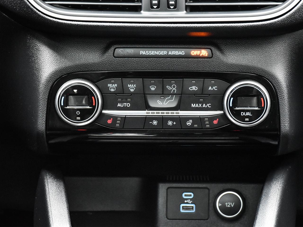 2021 Ford Escape SEL Stealth Pkg / NAV / ROOF / LEATHER / B&O SOUND - Photo #22