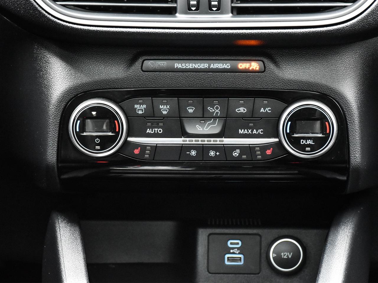 2021 Ford Escape SEL Stealth Pkg / NAV / ROOF / LEATHER / B&O SOUND - Photo #22