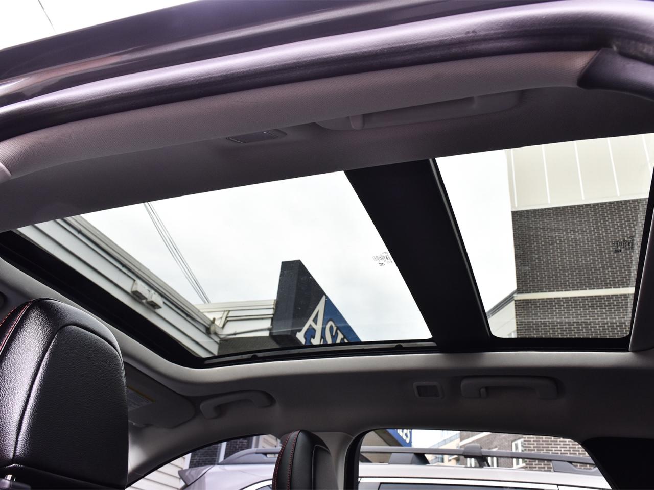 2021 Ford Escape SEL Stealth Pkg / NAV / ROOF / LEATHER / B&O SOUND - Photo #23