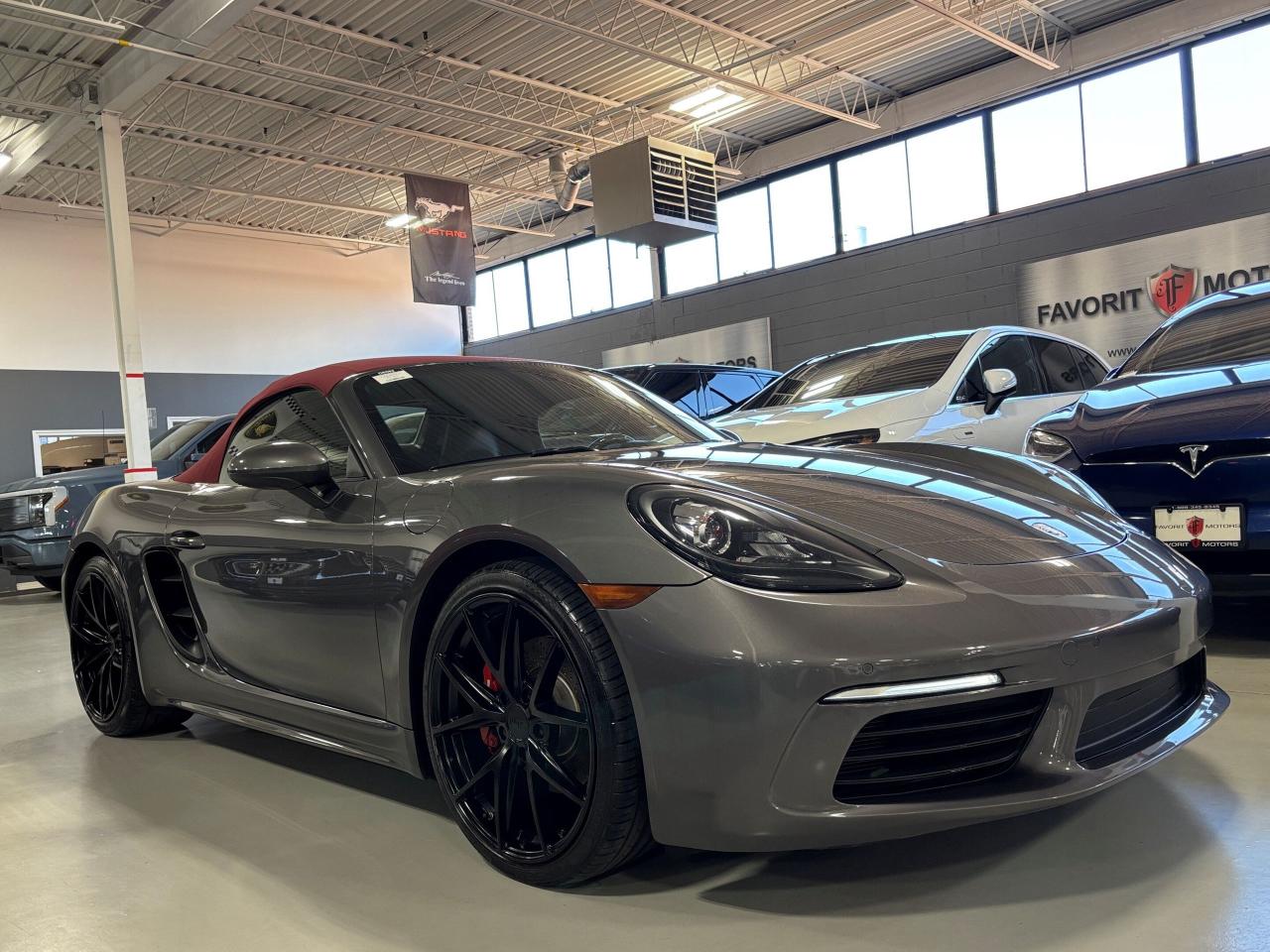 2019 Porsche Boxster 718 Roadster|CONVERTIBLE|REDLEATHER|BACKUPCAM|RWD|+++ - Photo #3