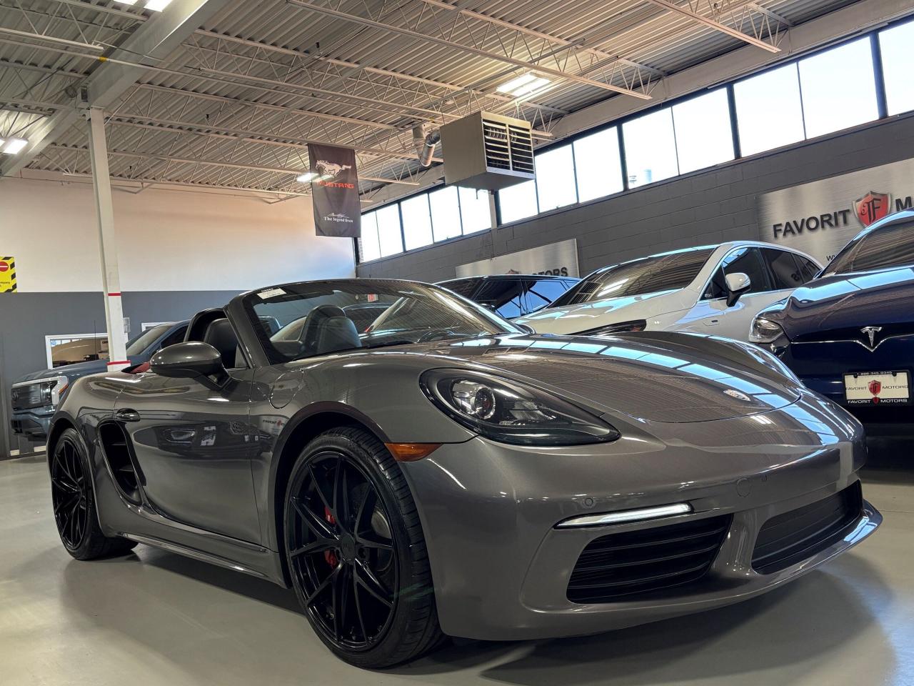 2019 Porsche Boxster 718 Roadster|CONVERTIBLE|REDLEATHER|BACKUPCAM|RWD|+++ - Photo #2