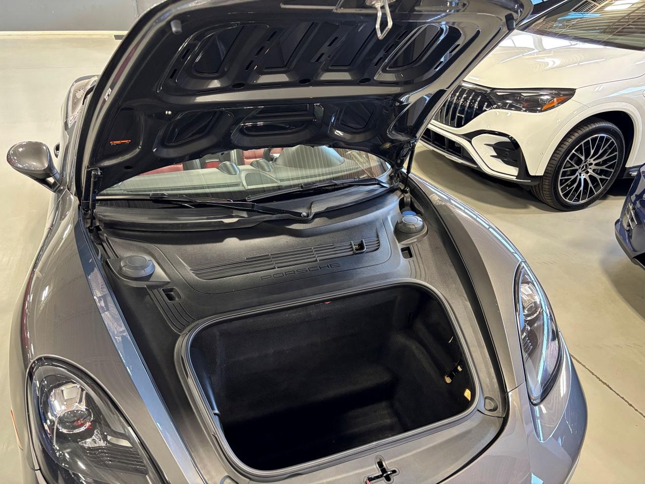 2019 Porsche Boxster 718 Roadster|CONVERTIBLE|REDLEATHER|BACKUPCAM|RWD|+++ - Photo #4