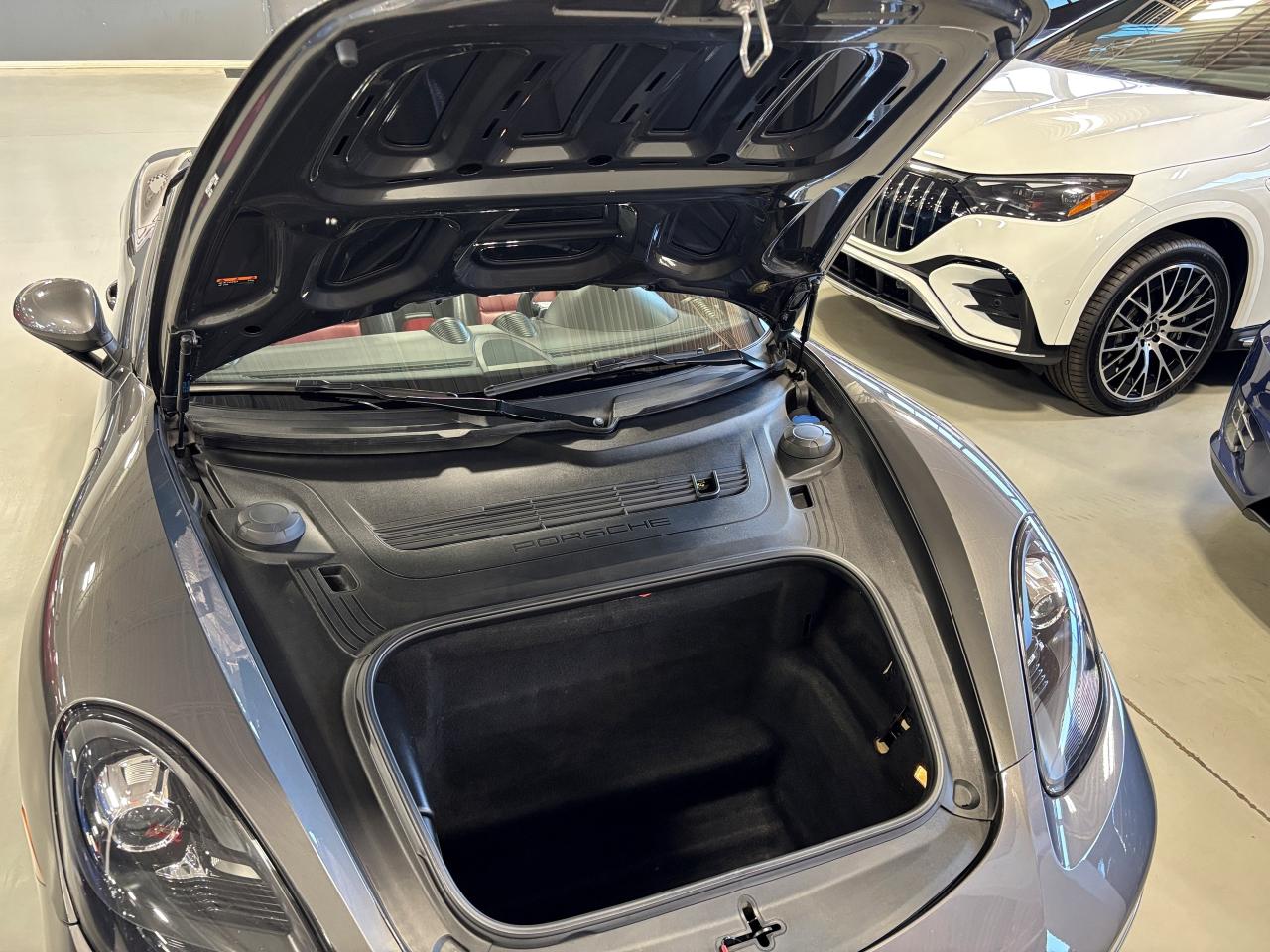2019 Porsche Boxster 718 Roadster|CONVERTIBLE|REDLEATHER|BACKUPCAM|RWD|+++ - Photo #4