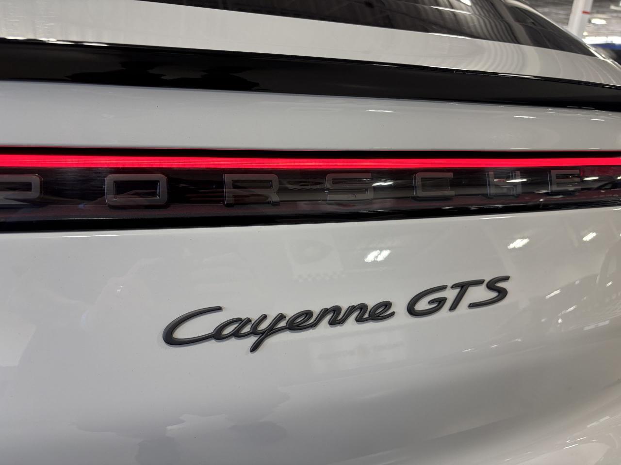 2021 Porsche Cayenne GTS Coupe|AWD|NO LUX TAX|NAV|BOSE|AMBIENT|PANOROOF - Photo #8