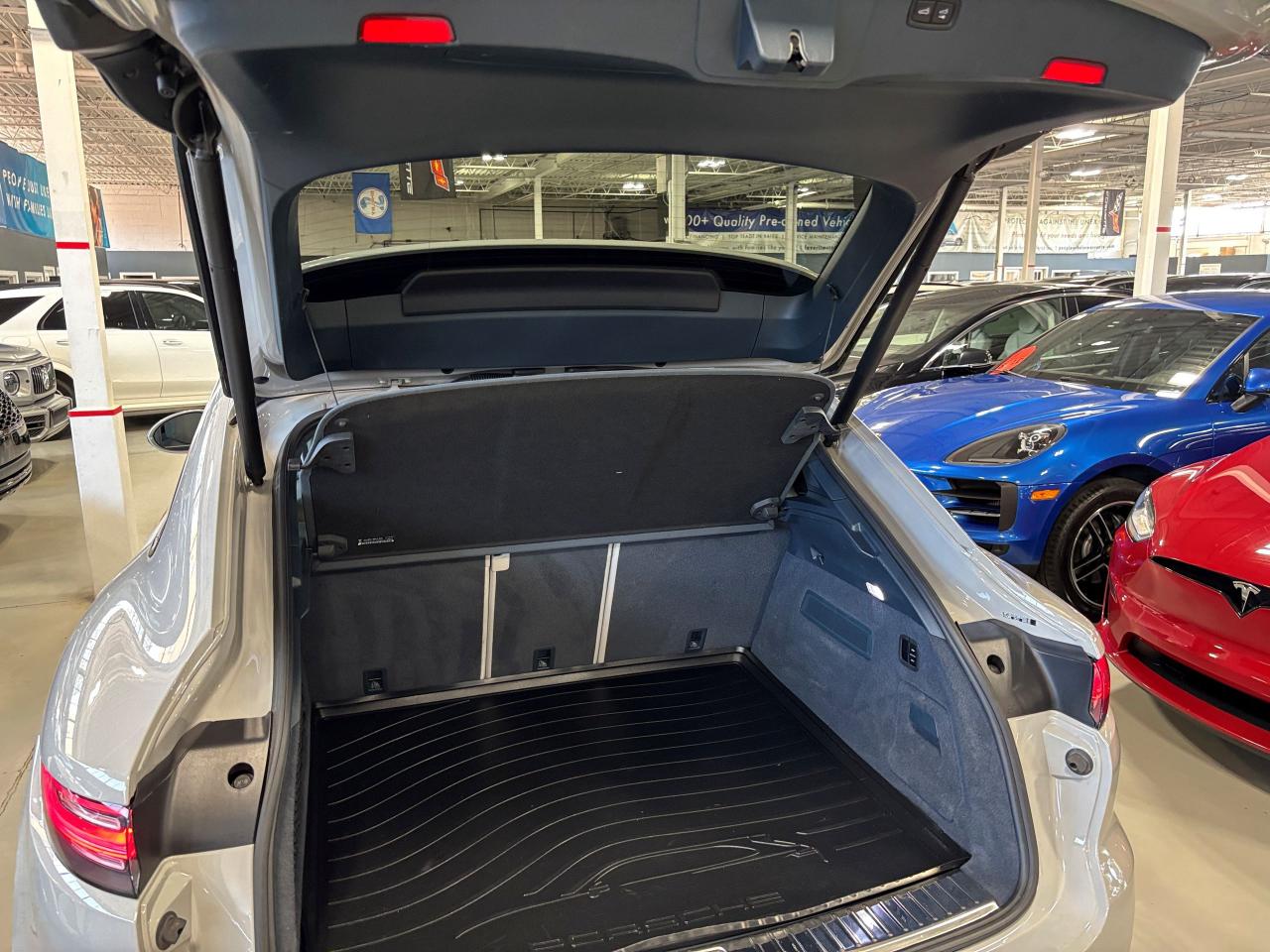 2021 Porsche Cayenne GTS Coupe|AWD|NO LUX TAX|NAV|BOSE|AMBIENT|PANOROOF - Photo #9