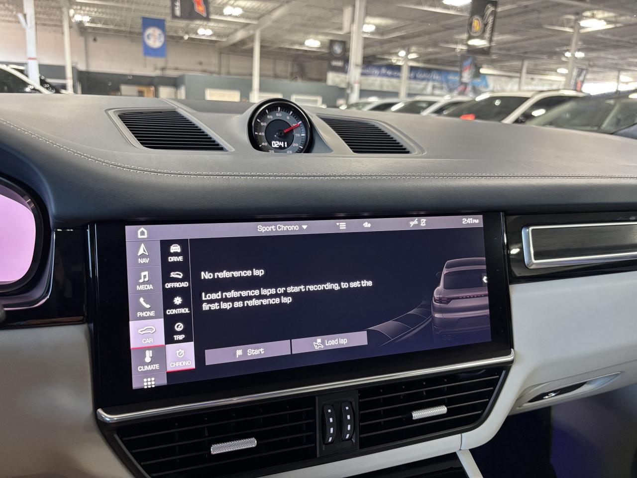 2021 Porsche Cayenne GTS Coupe|AWD|NO LUX TAX|NAV|BOSE|AMBIENT|PANOROOF - Photo #28
